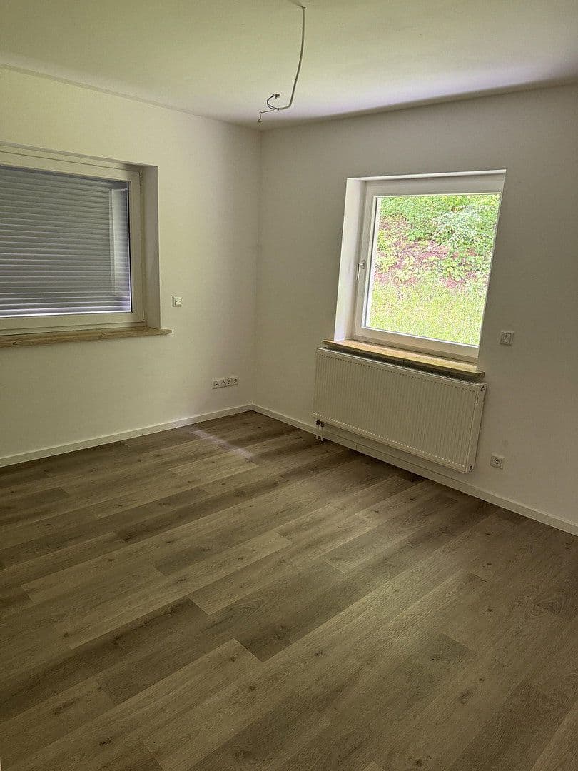 Prodej domu 313 m², pozemek 3.145 m², Nentershausen, Hessen Prodej domu 313 m², pozemek 3.145 m², Nentershausen, Hessen