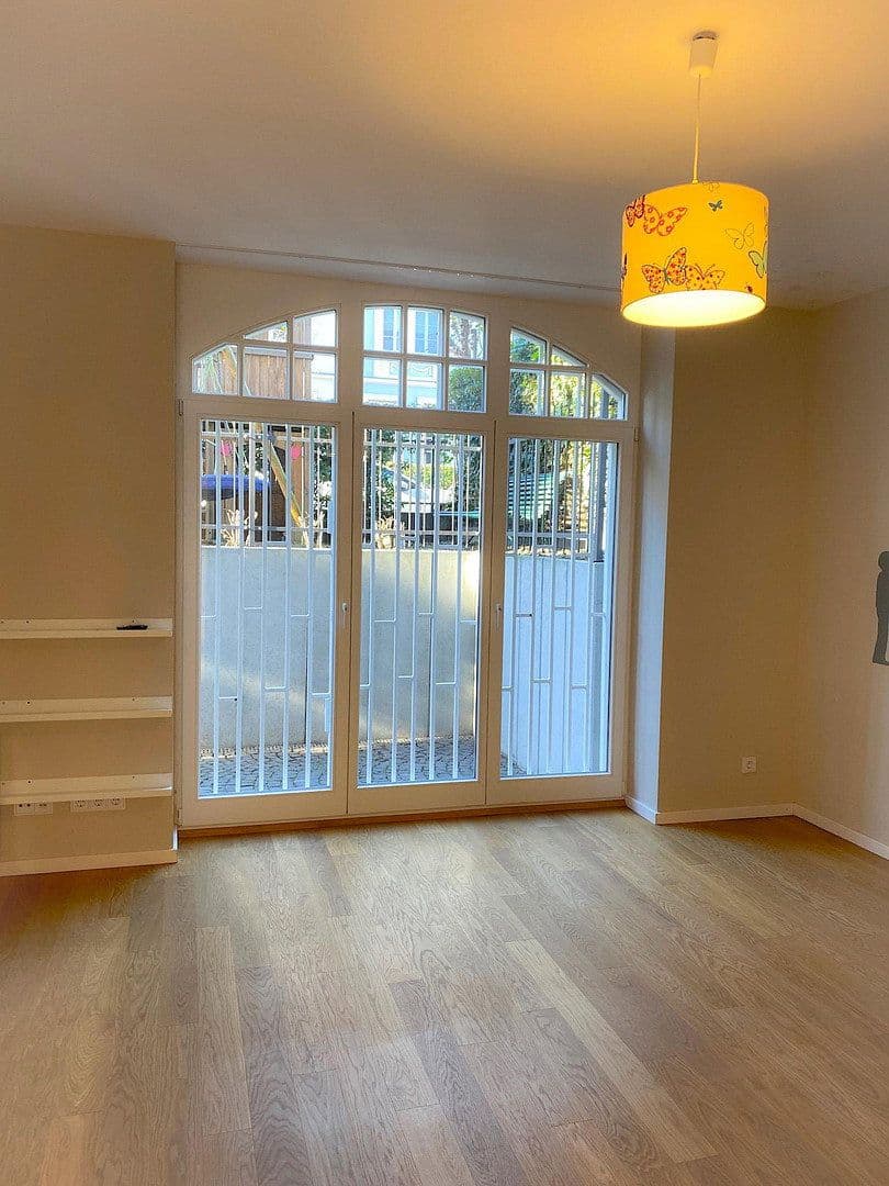 Prodej bytu 6+kk 220 m², Frankfurt, Hessen Prodej bytu 6+kk 220 m², Frankfurt, Hessen