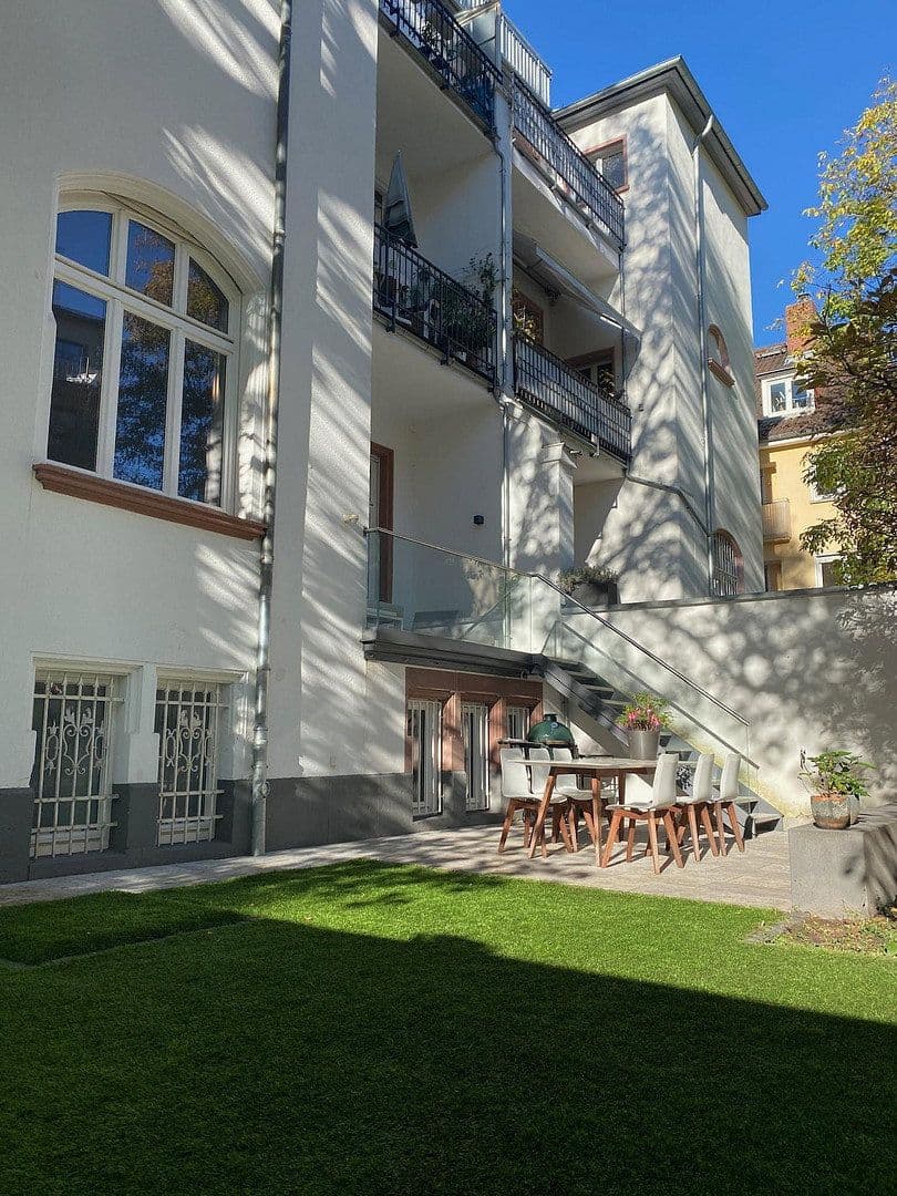 Prodej bytu 6+kk 220 m², Frankfurt, Hessen Prodej bytu 6+kk 220 m², Frankfurt, Hessen