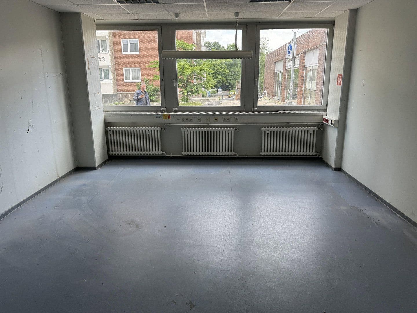 Prodej kanceláře 1.375 m², Gorsemannstraße 20, Bremen, Bremen Prodej kanceláře 1.375 m², Gorsemannstraße 20, Bremen, Bremen