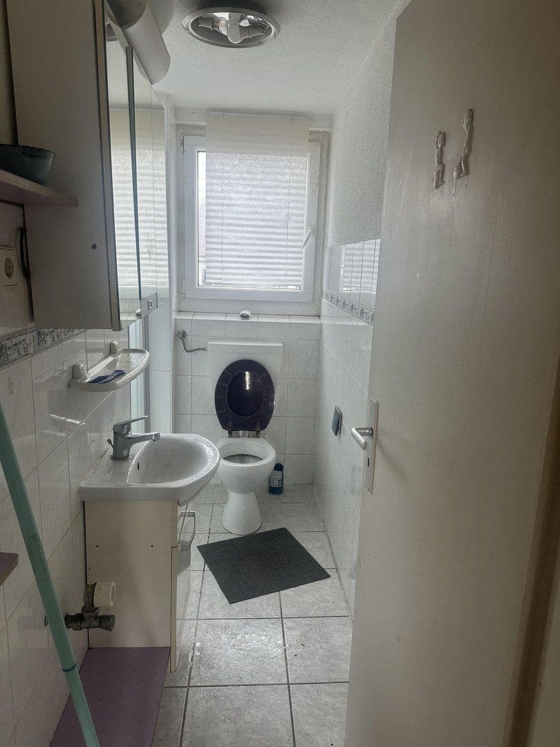 Pronájem bytu 1+1 12 m², Große bahngasse, Heilbronn, Bádensko-Württembersko Pronájem bytu 1+1 12 m², Große bahngasse, Heilbronn, Bádensko-Württembersko