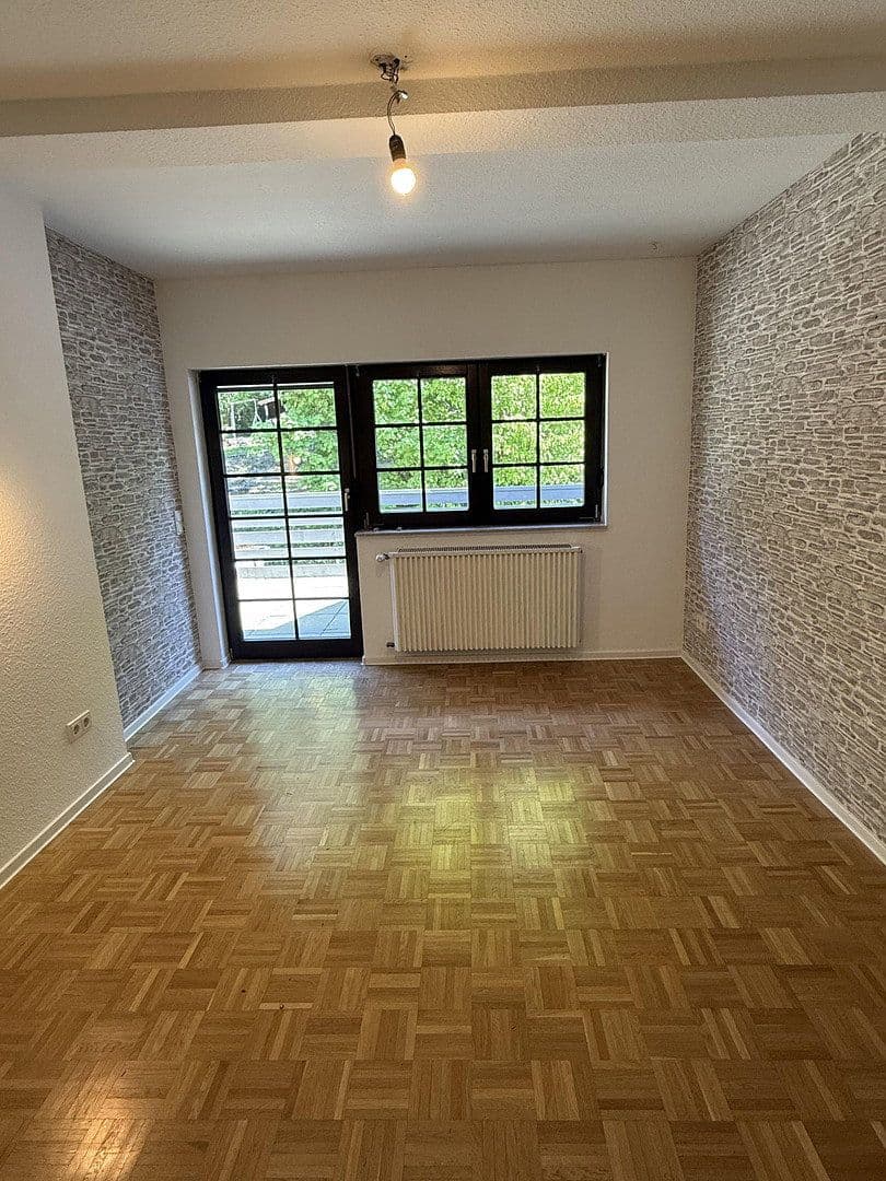 Prodej domu 140 m², pozemek 775 m², Am Brünnchen 10, Saarbrücken, Země Sársko Prodej domu 140 m², pozemek 775 m², Am Brünnchen 10, Saarbrücken, Země Sársko