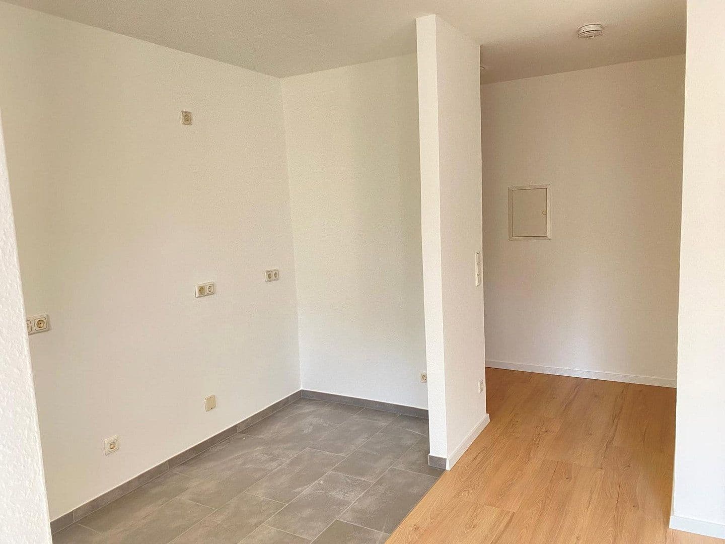 Pronájem bytu 1+1 37 m², An der Linde 7, Florstadt, Hessen Pronájem bytu 1+1 37 m², An der Linde 7, Florstadt, Hessen