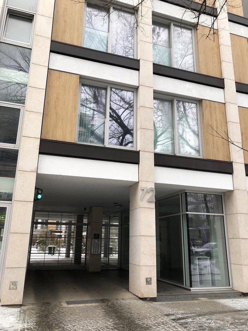 Pronájem bytu 2+1 35 m², Potsdamerstr., Berlin, Berlín Pronájem bytu 2+1 35 m², Potsdamerstr., Berlin, Berlín