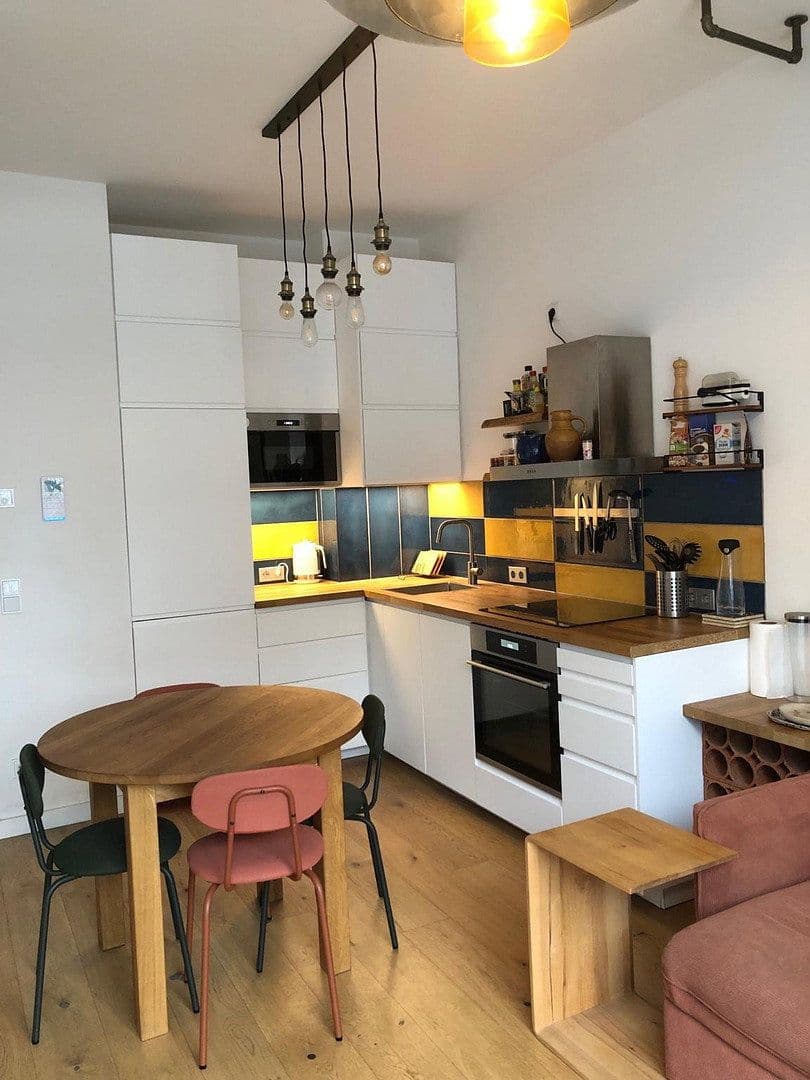 Pronájem bytu 2+1 35 m², Potsdamerstr., Berlin, Berlín Pronájem bytu 2+1 35 m², Potsdamerstr., Berlin, Berlín