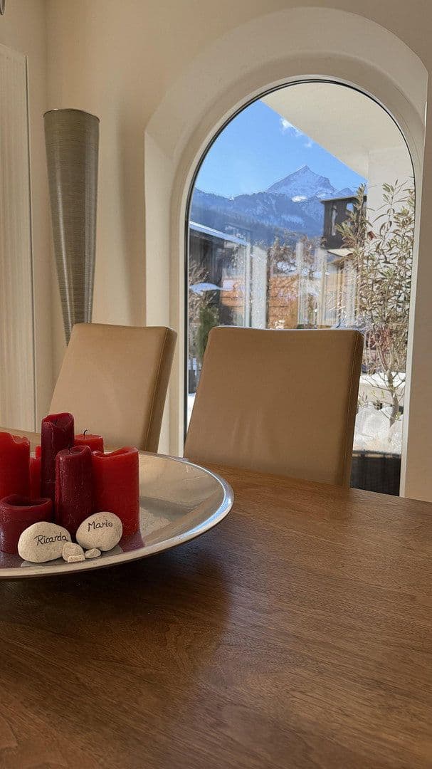 Prodej bytu 3+1 104 m², Garmisch-Partenkirchen, Bavorsko Prodej bytu 3+1 104 m², Garmisch-Partenkirchen, Bavorsko