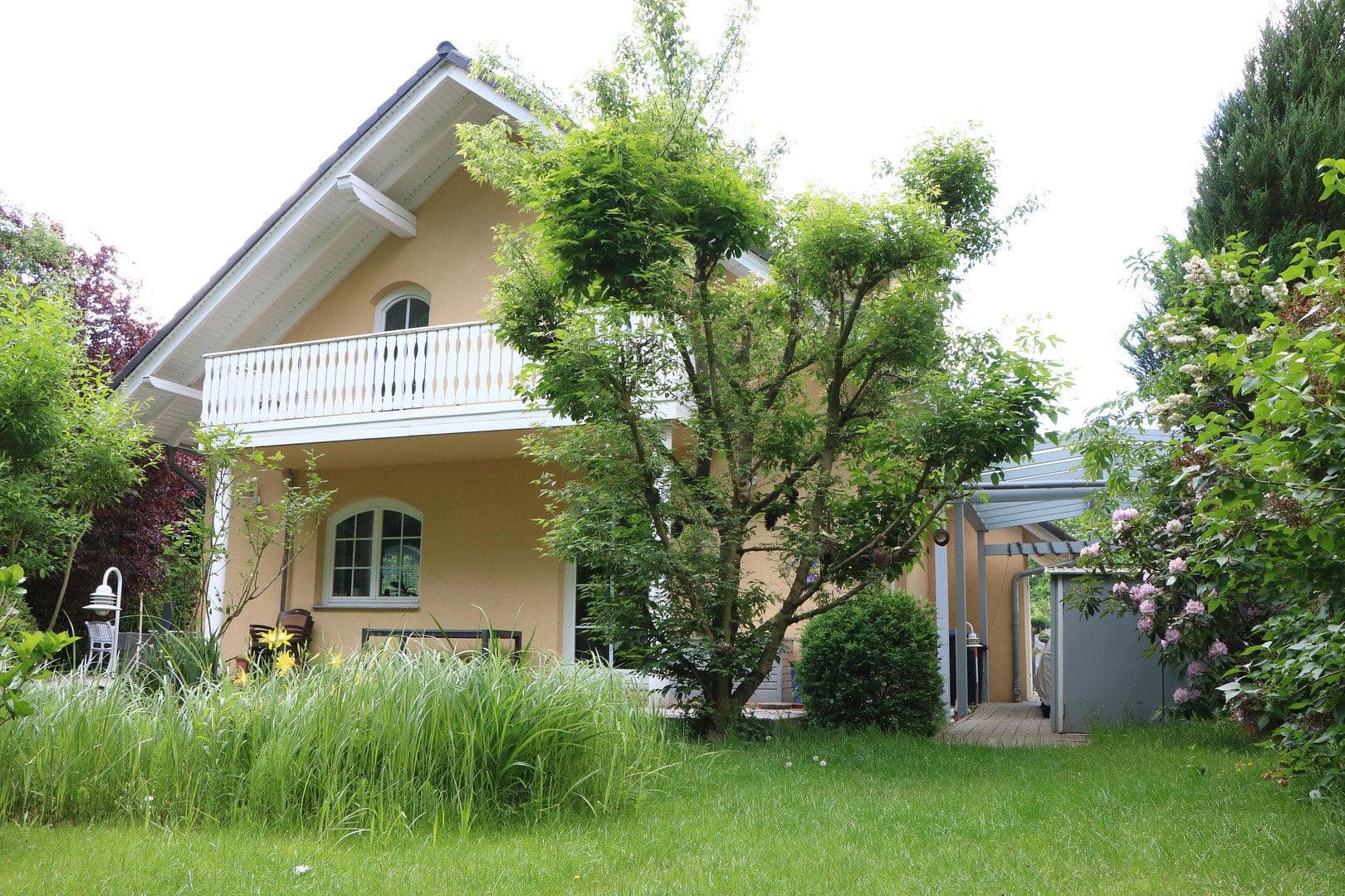 Prodej domu 173 m², pozemek 495 m², Berlin, Berlín Prodej domu 173 m², pozemek 495 m², Berlin, Berlín