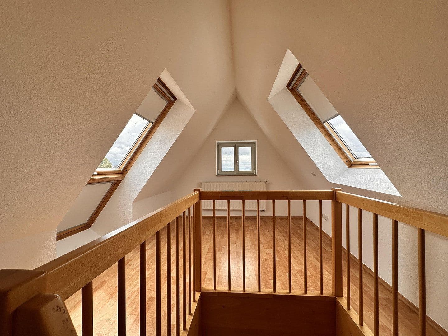 Pronájem bytu 2+1 71 m², Am Zehnt 9, Sinsheim, Bádensko-Württembersko Pronájem bytu 2+1 71 m², Am Zehnt 9, Sinsheim, Bádensko-Württembersko
