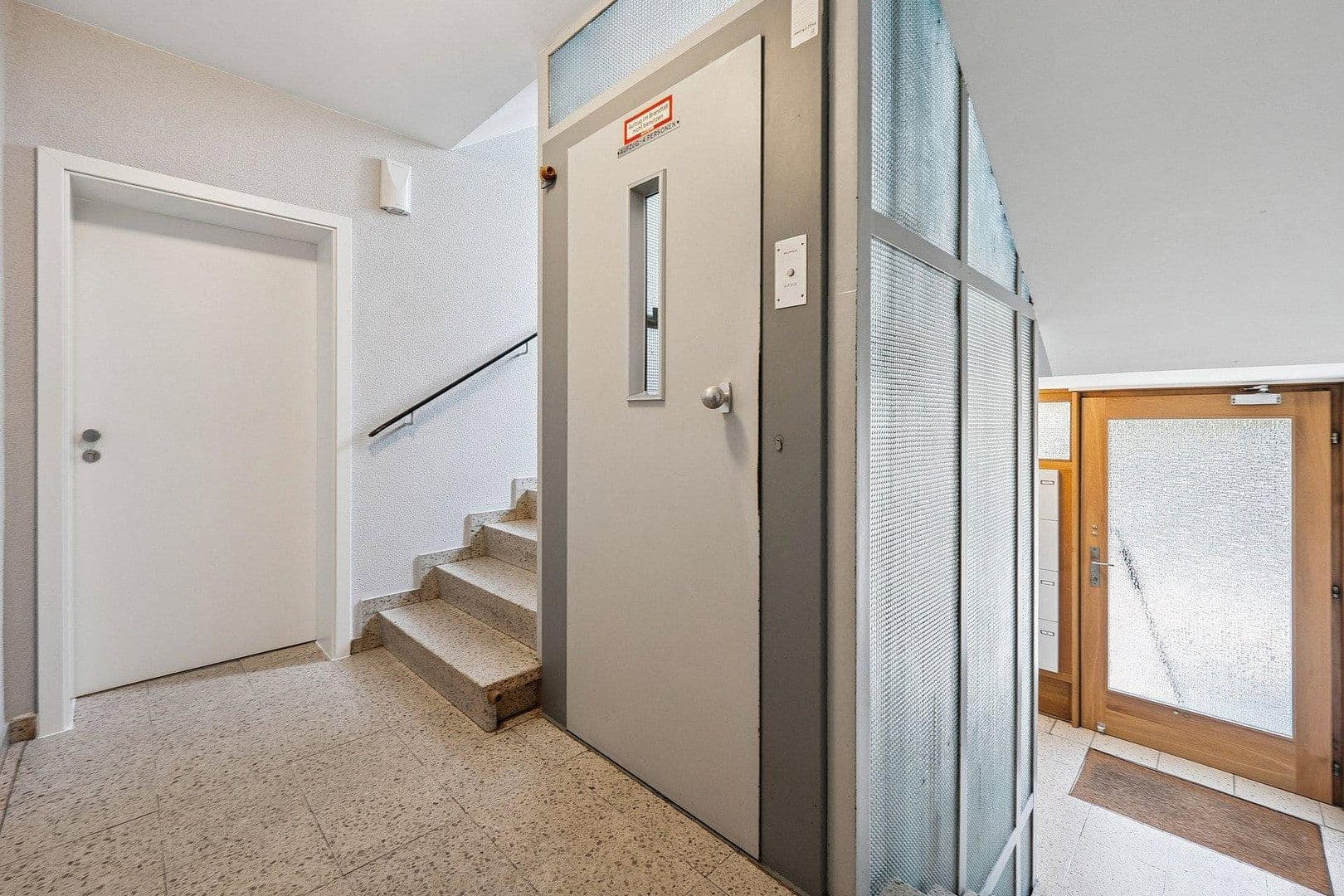 Prodej bytu 4+1 100 m², Harald-Hamberg-Str. 48, Schweinfurt, Bavorsko Prodej bytu 4+1 100 m², Harald-Hamberg-Str. 48, Schweinfurt, Bavorsko