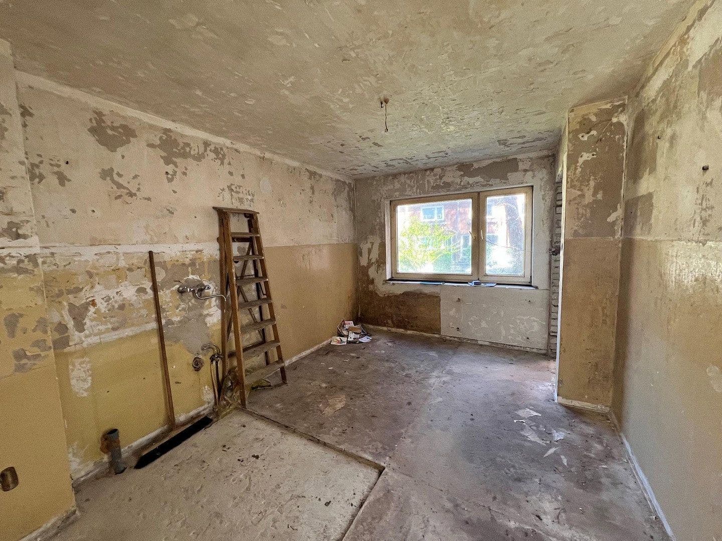 Prodej domu 81 m², pozemek 200 m², Salzburger Straße 21, Kiel, Šlesvicko-Holštýnsko Prodej domu 81 m², pozemek 200 m², Salzburger Straße 21, Kiel, Šlesvicko-Holštýnsko