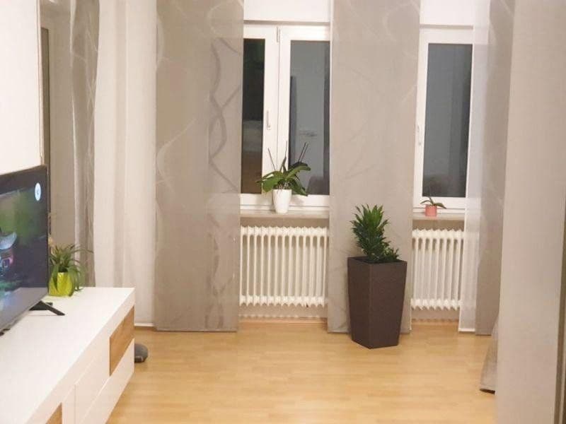Pronájem bytu 2+1 49 m², Bonn, Severní Porýní-Vestfálsko Pronájem bytu 2+1 49 m², Bonn, Severní Porýní-Vestfálsko