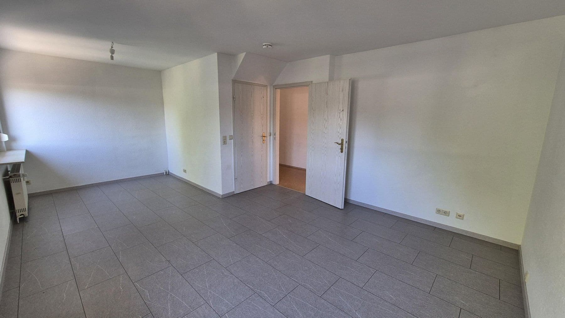 Pronájem bytu 3+1 113 m², Bad Säckingen, Bádensko-Württembersko Pronájem bytu 3+1 113 m², Bad Säckingen, Bádensko-Württembersko