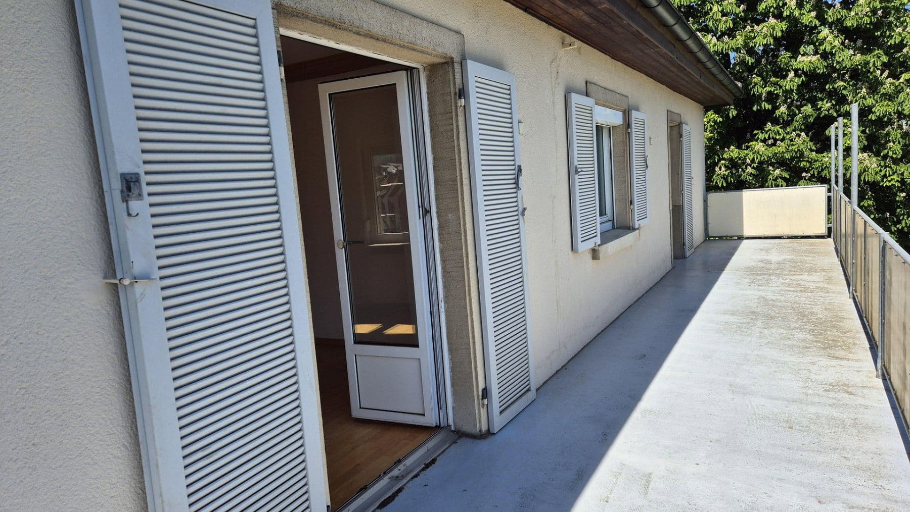 Pronájem bytu 3+1 113 m², Bad Säckingen, Bádensko-Württembersko Pronájem bytu 3+1 113 m², Bad Säckingen, Bádensko-Württembersko