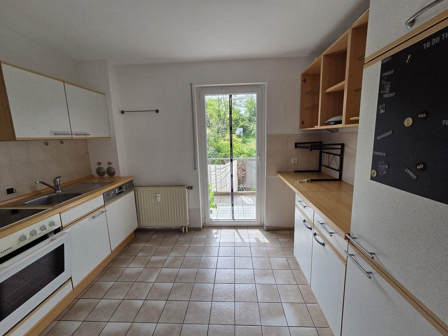 Prodej bytu 3+1 80 m², Neuenburg am Rhein, Bádensko-Württembersko Prodej bytu 3+1 80 m², Neuenburg am Rhein, Bádensko-Württembersko