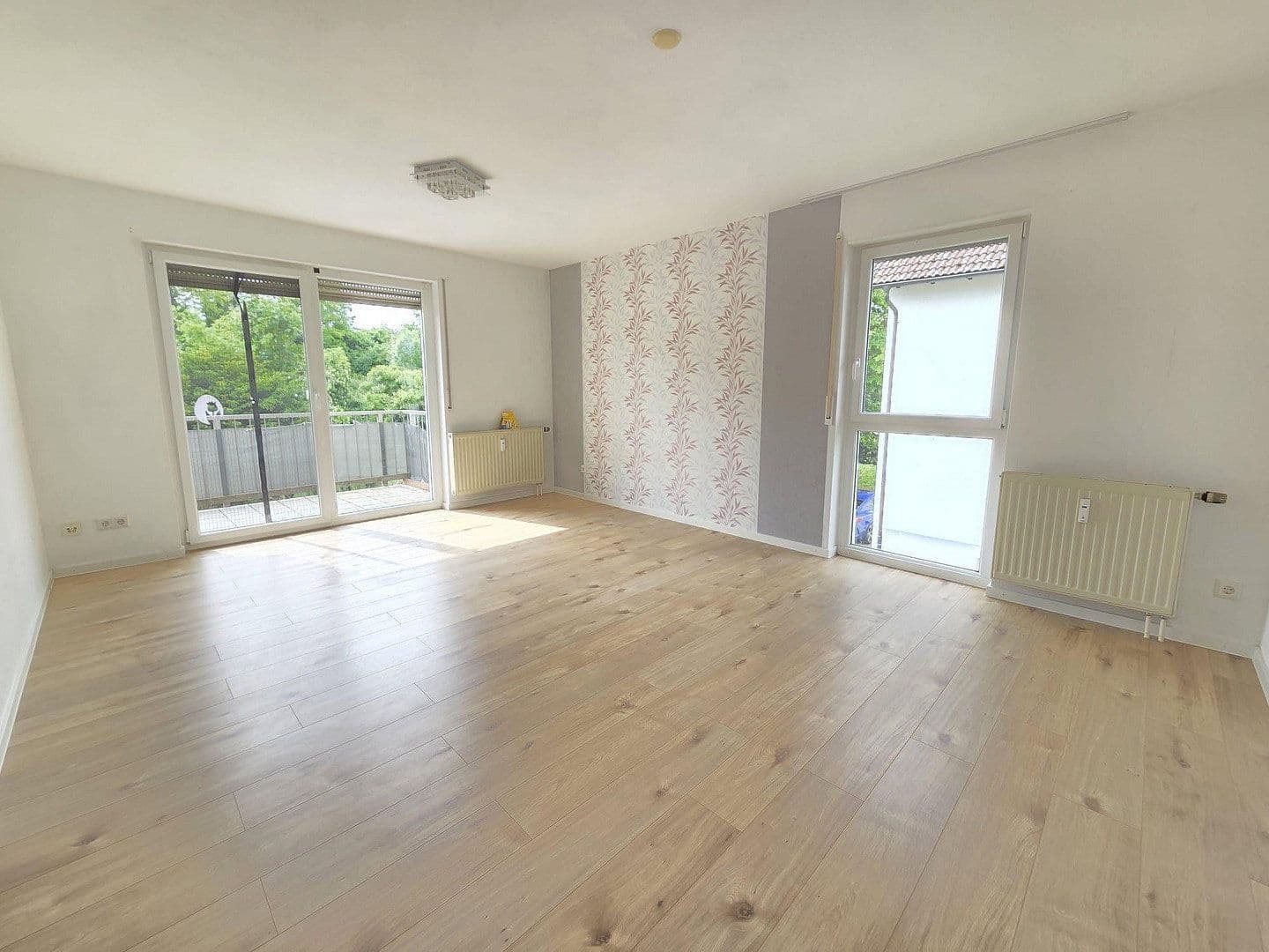 Prodej bytu 3+1 80 m², Neuenburg am Rhein, Bádensko-Württembersko Prodej bytu 3+1 80 m², Neuenburg am Rhein, Bádensko-Württembersko