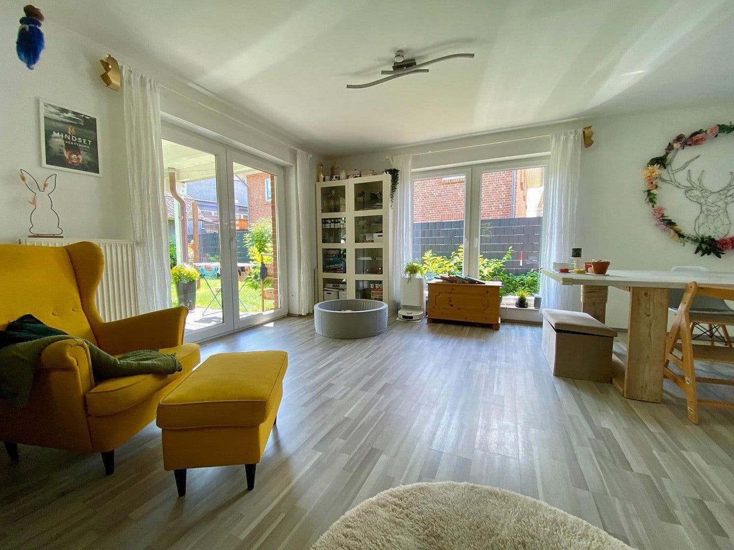 Prodej domu 123 m², pozemek 462 m², Ansgarstraße 145b, Elmshorn, Šlesvicko-Holštýnsko Prodej domu 123 m², pozemek 462 m², Ansgarstraße 145b, Elmshorn, Šlesvicko-Holštýnsko