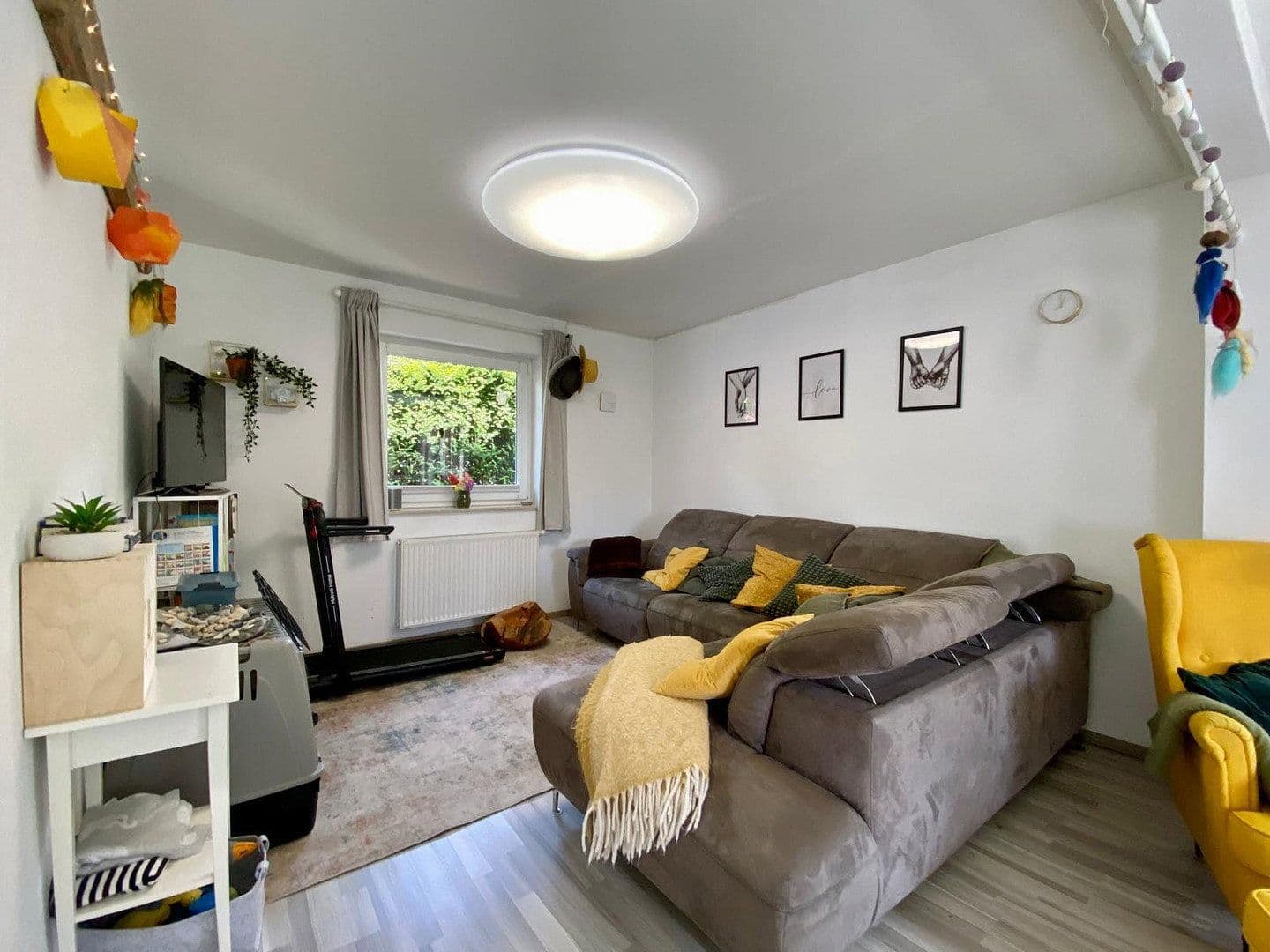Prodej domu 123 m², pozemek 462 m², Ansgarstraße 145b, Elmshorn, Šlesvicko-Holštýnsko Prodej domu 123 m², pozemek 462 m², Ansgarstraße 145b, Elmshorn, Šlesvicko-Holštýnsko