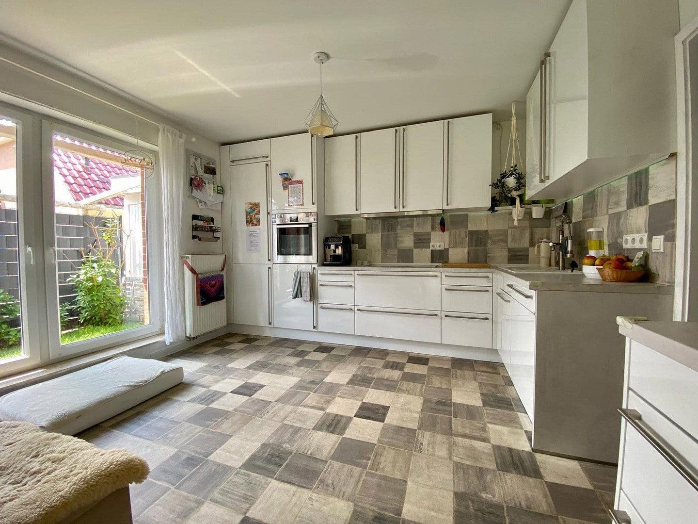 Prodej domu 123 m², pozemek 462 m², Ansgarstraße 145b, Elmshorn, Šlesvicko-Holštýnsko Prodej domu 123 m², pozemek 462 m², Ansgarstraße 145b, Elmshorn, Šlesvicko-Holštýnsko