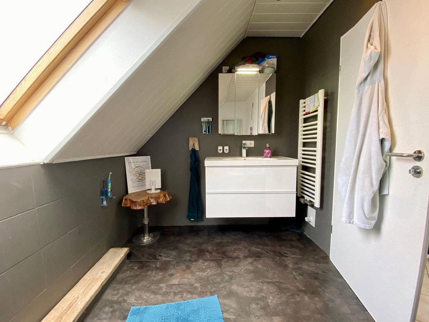 Prodej domu 123 m², pozemek 462 m², Ansgarstraße 145b, Elmshorn, Šlesvicko-Holštýnsko Prodej domu 123 m², pozemek 462 m², Ansgarstraße 145b, Elmshorn, Šlesvicko-Holštýnsko