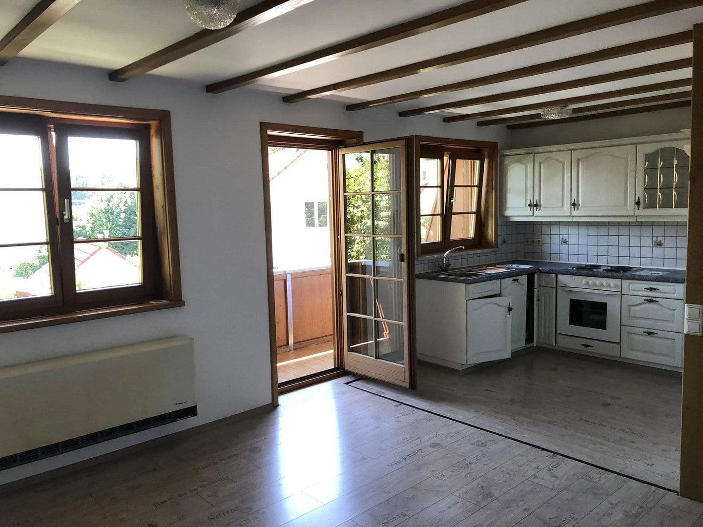 Pronájem bytu 2+1 50 m², Neukirch, Bádensko-Württembersko Pronájem bytu 2+1 50 m², Neukirch, Bádensko-Württembersko