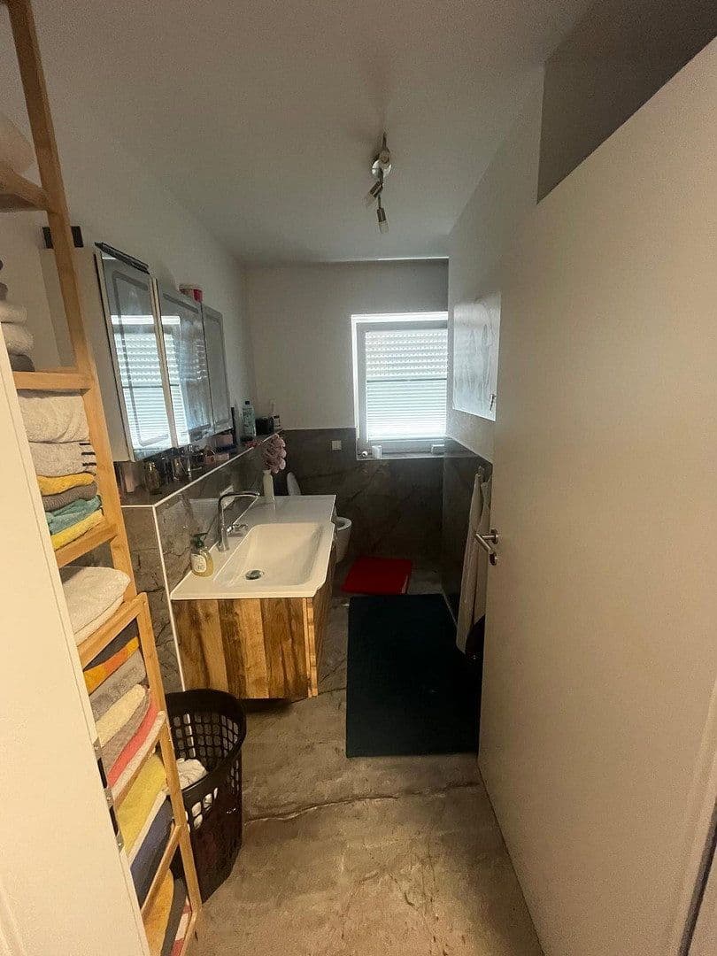 Pronájem bytu 4+1 114 m², Alzey, Porýní-Falc Pronájem bytu 4+1 114 m², Alzey, Porýní-Falc