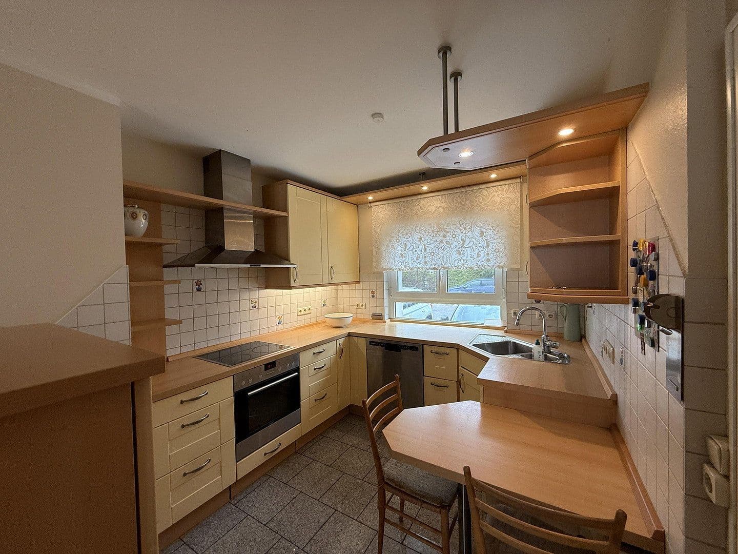 Prodej domu 124 m², pozemek 289 m², Rodenbach, Hessen Prodej domu 124 m², pozemek 289 m², Rodenbach, Hessen