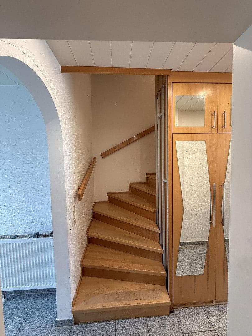Prodej domu 124 m², pozemek 289 m², Rodenbach, Hessen Prodej domu 124 m², pozemek 289 m², Rodenbach, Hessen