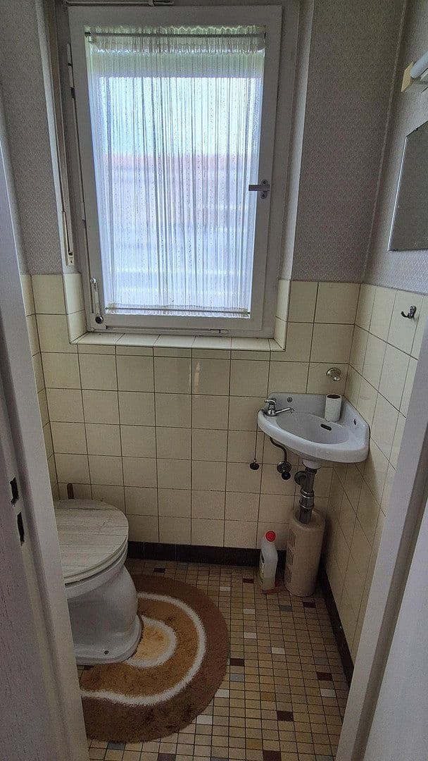 Prodej domu 150 m², pozemek 924 m², Keplerstraße 22, Fürth, Bavorsko Prodej domu 150 m², pozemek 924 m², Keplerstraße 22, Fürth, Bavorsko