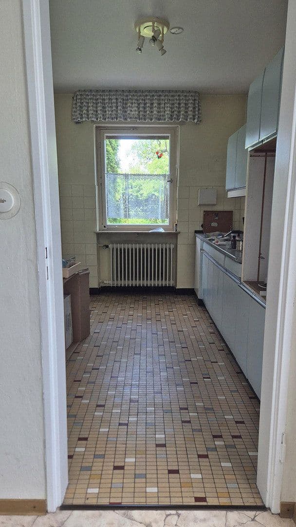 Prodej domu 150 m², pozemek 924 m², Keplerstraße 22, Fürth, Bavorsko Prodej domu 150 m², pozemek 924 m², Keplerstraße 22, Fürth, Bavorsko