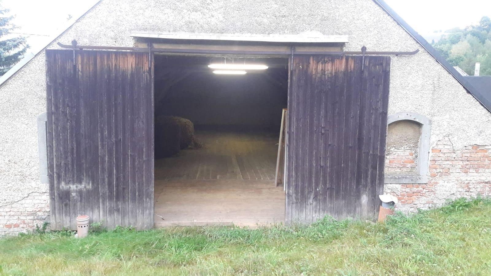Pronájem nebytového prostoru 200 m², Neuhausen/Erzgebirge, Sasko Pronájem nebytového prostoru 200 m², Neuhausen/Erzgebirge, Sasko