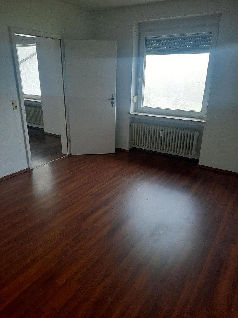Pronájem bytu 3+1 100 m², Salmuthstr. 35, Hagen, Severní Porýní-Vestfálsko Pronájem bytu 3+1 100 m², Salmuthstr. 35, Hagen, Severní Porýní-Vestfálsko