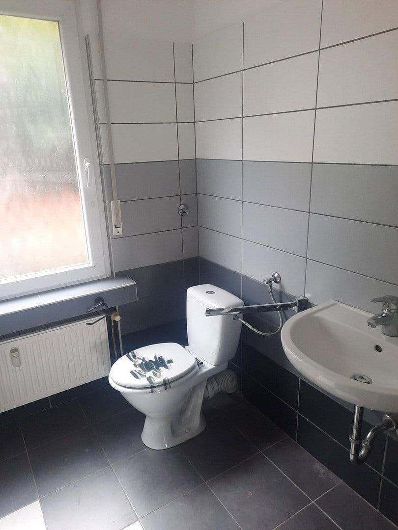 Pronájem bytu 3+1 100 m², Salmuthstr. 35, Hagen, Severní Porýní-Vestfálsko Pronájem bytu 3+1 100 m², Salmuthstr. 35, Hagen, Severní Porýní-Vestfálsko