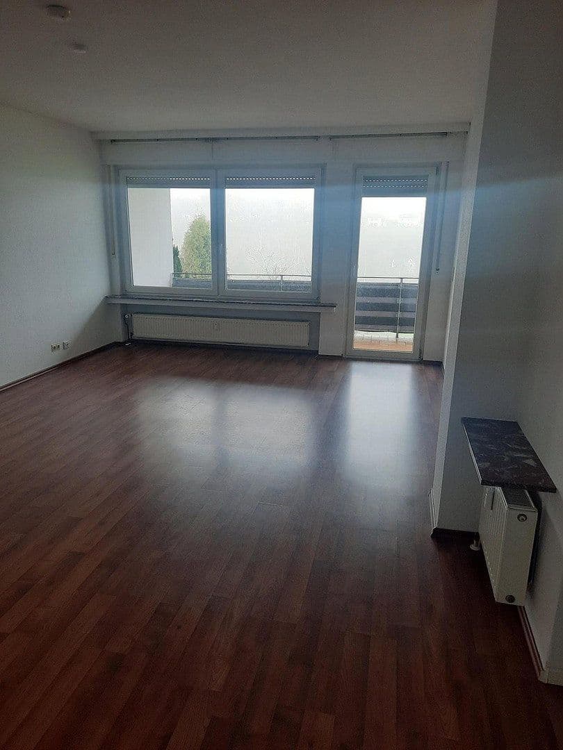 Pronájem bytu 3+1 100 m², Salmuthstr. 35, Hagen, Severní Porýní-Vestfálsko Pronájem bytu 3+1 100 m², Salmuthstr. 35, Hagen, Severní Porýní-Vestfálsko