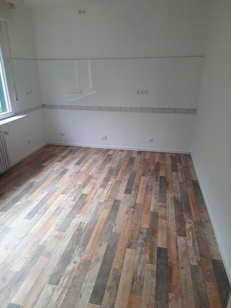 Pronájem bytu 3+1 100 m², Salmuthstr. 35, Hagen, Severní Porýní-Vestfálsko Pronájem bytu 3+1 100 m², Salmuthstr. 35, Hagen, Severní Porýní-Vestfálsko