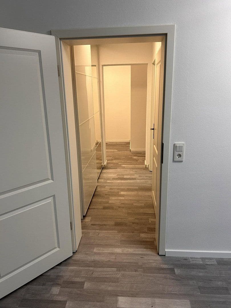 Pronájem bytu 1+1 39 m², Engelhardweg 5, Weinsberg, Bádensko-Württembersko Pronájem bytu 1+1 39 m², Engelhardweg 5, Weinsberg, Bádensko-Württembersko