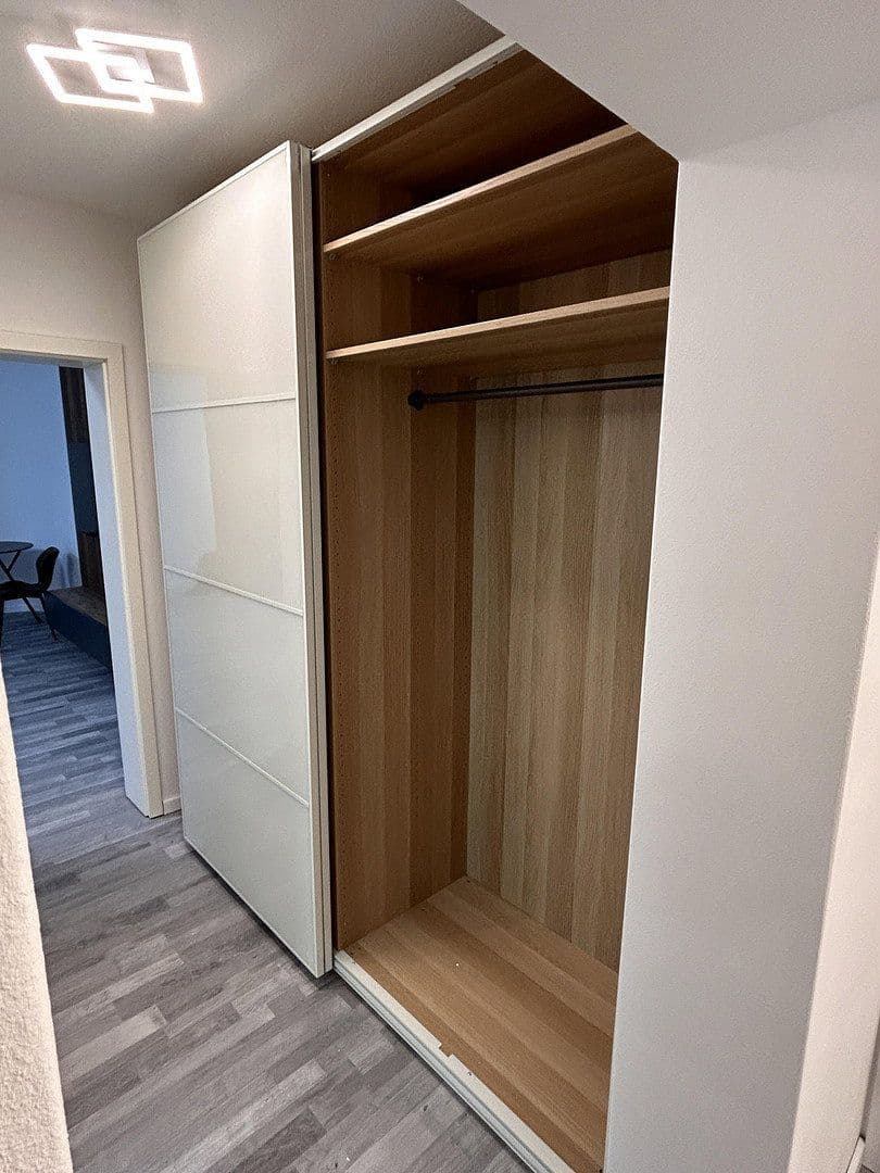 Pronájem bytu 1+1 39 m², Engelhardweg 5, Weinsberg, Bádensko-Württembersko Pronájem bytu 1+1 39 m², Engelhardweg 5, Weinsberg, Bádensko-Württembersko