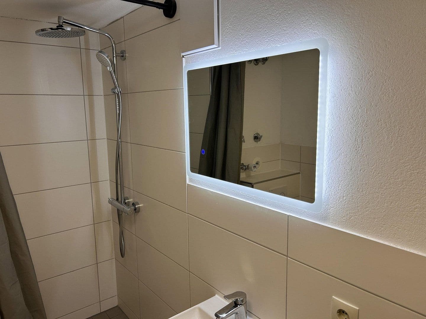 Pronájem bytu 1+1 39 m², Engelhardweg 5, Weinsberg, Bádensko-Württembersko Pronájem bytu 1+1 39 m², Engelhardweg 5, Weinsberg, Bádensko-Württembersko