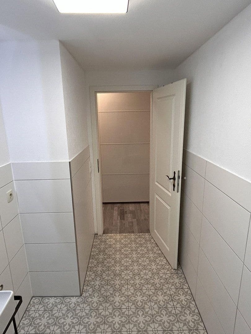 Pronájem bytu 1+1 39 m², Engelhardweg 5, Weinsberg, Bádensko-Württembersko Pronájem bytu 1+1 39 m², Engelhardweg 5, Weinsberg, Bádensko-Württembersko