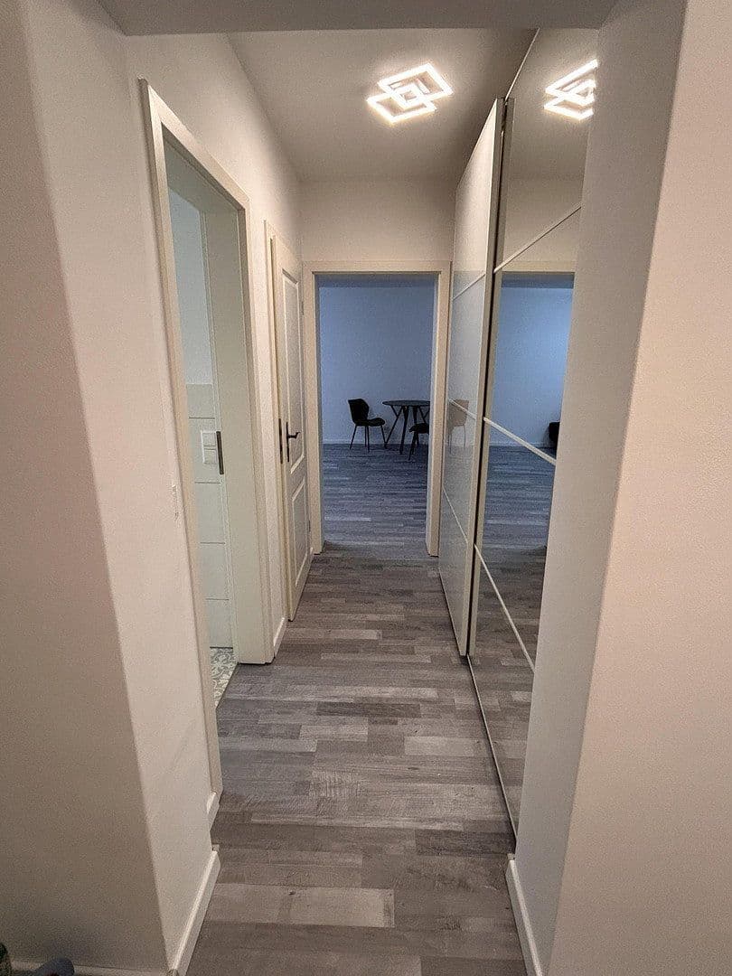 Pronájem bytu 1+1 39 m², Engelhardweg 5, Weinsberg, Bádensko-Württembersko Pronájem bytu 1+1 39 m², Engelhardweg 5, Weinsberg, Bádensko-Württembersko