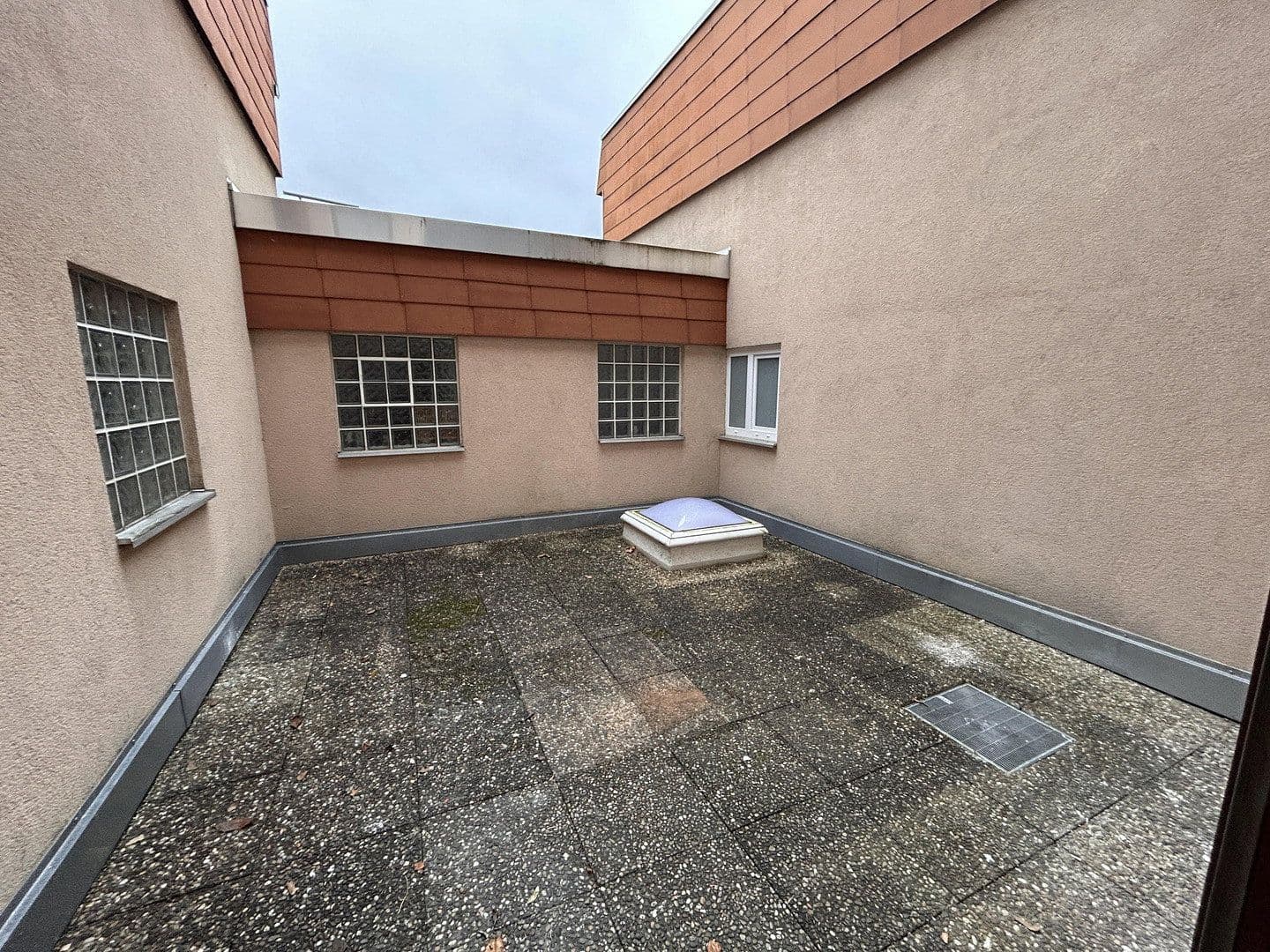 Pronájem bytu 1+1 39 m², Engelhardweg 5, Weinsberg, Bádensko-Württembersko Pronájem bytu 1+1 39 m², Engelhardweg 5, Weinsberg, Bádensko-Württembersko
