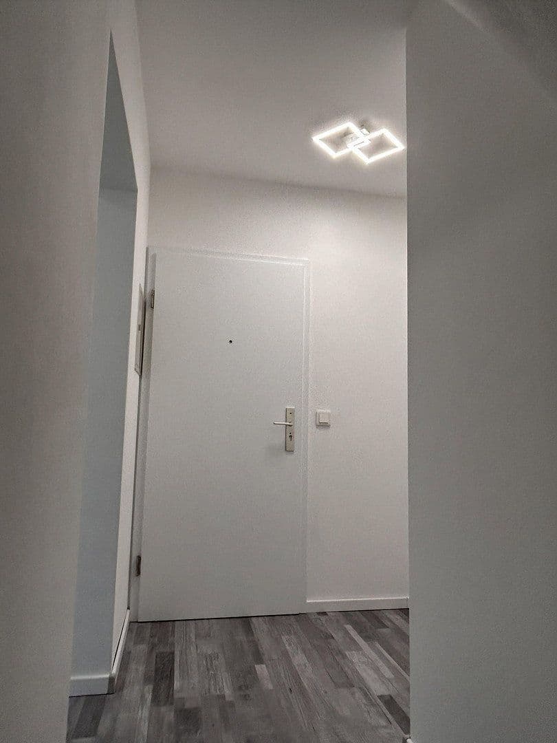 Pronájem bytu 1+1 39 m², Engelhardweg 5, Weinsberg, Bádensko-Württembersko Pronájem bytu 1+1 39 m², Engelhardweg 5, Weinsberg, Bádensko-Württembersko
