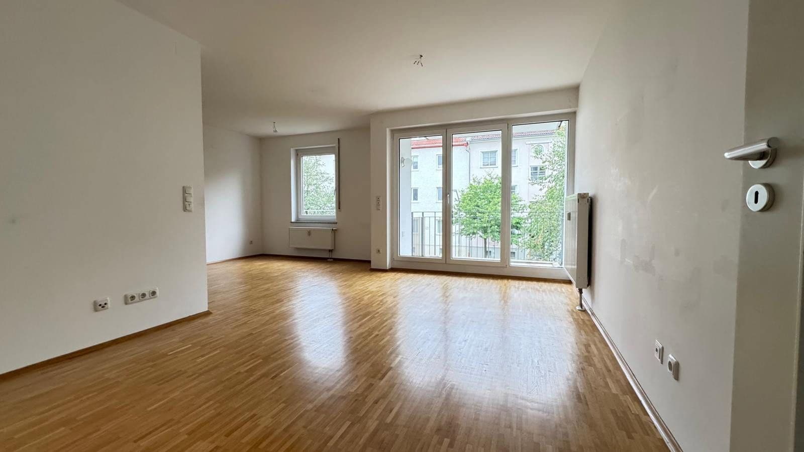 Pronájem bytu 2+1 55 m², Methfesselstr. 3, München, Bavorsko Pronájem bytu 2+1 55 m², Methfesselstr. 3, München, Bavorsko