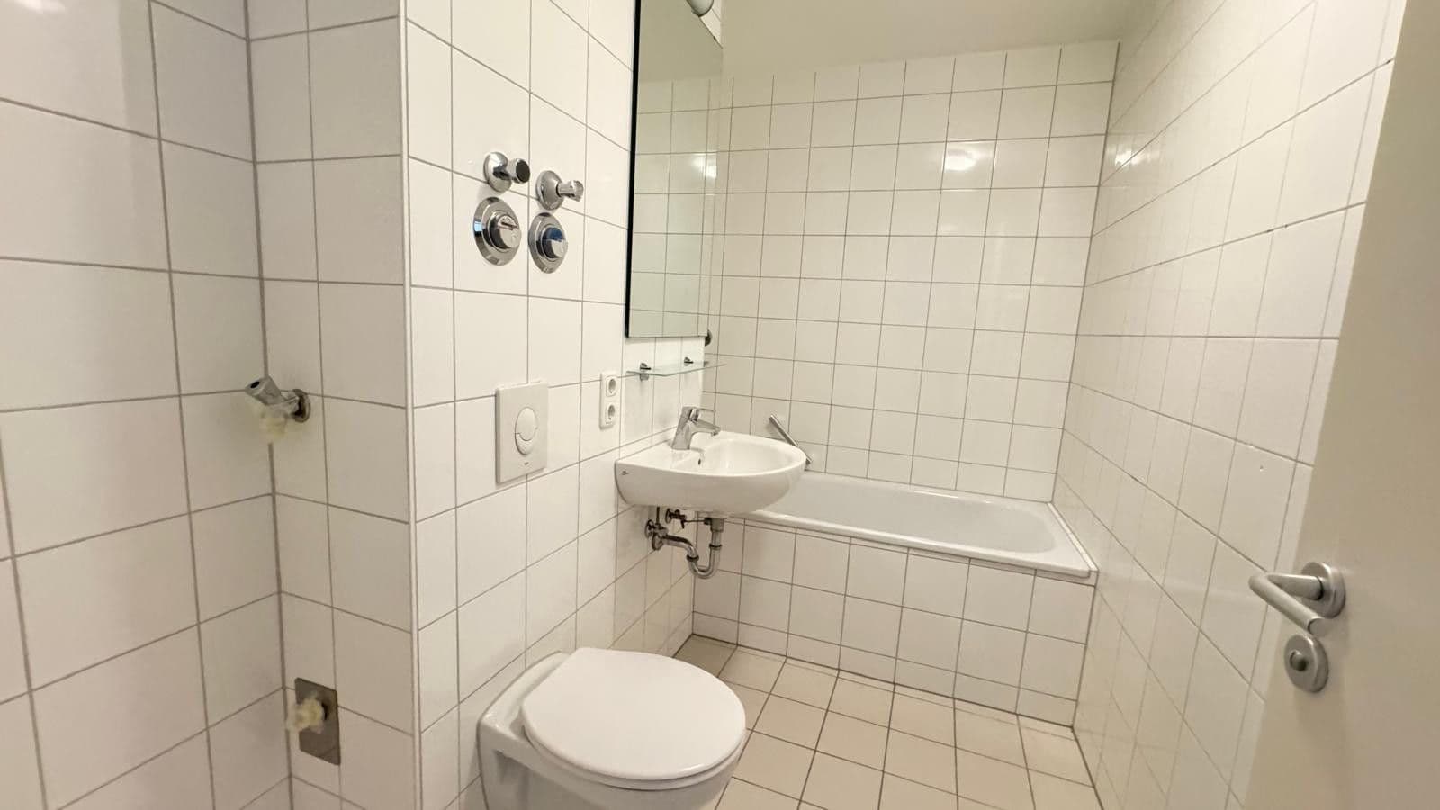 Pronájem bytu 2+1 55 m², Methfesselstr. 3, München, Bavorsko Pronájem bytu 2+1 55 m², Methfesselstr. 3, München, Bavorsko