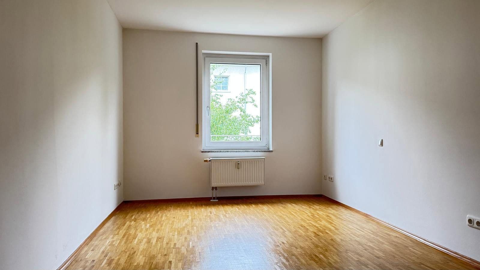 Pronájem bytu 2+1 55 m², Methfesselstr. 3, München, Bavorsko Pronájem bytu 2+1 55 m², Methfesselstr. 3, München, Bavorsko