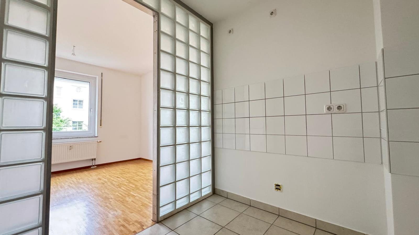 Pronájem bytu 2+1 55 m², Methfesselstr. 3, München, Bavorsko Pronájem bytu 2+1 55 m², Methfesselstr. 3, München, Bavorsko