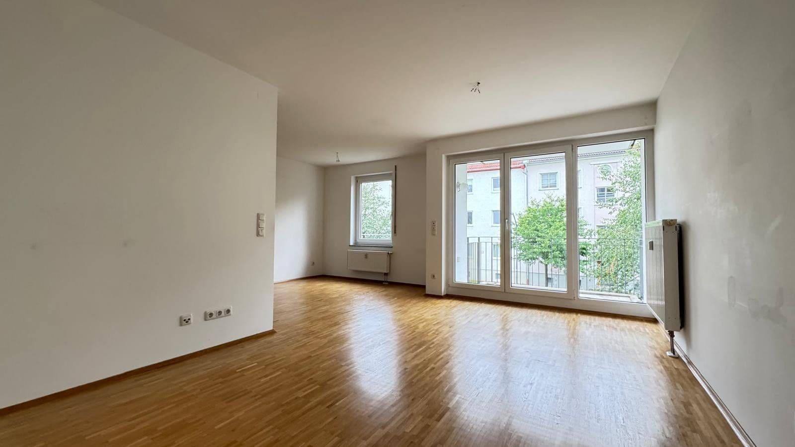 Pronájem bytu 2+1 55 m², Methfesselstr. 3, München, Bavorsko Pronájem bytu 2+1 55 m², Methfesselstr. 3, München, Bavorsko