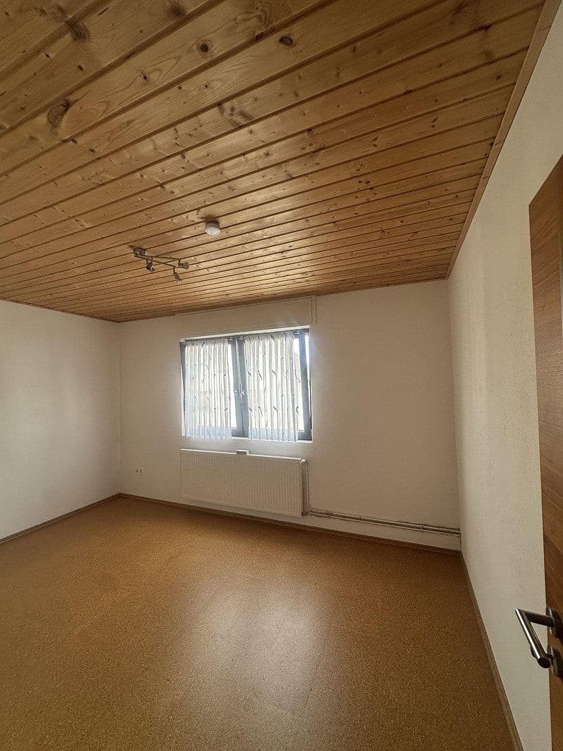 Pronájem domu 142 m², pozemek 300 m², Bad Schönborn, Bádensko-Württembersko Pronájem domu 142 m², pozemek 300 m², Bad Schönborn, Bádensko-Württembersko