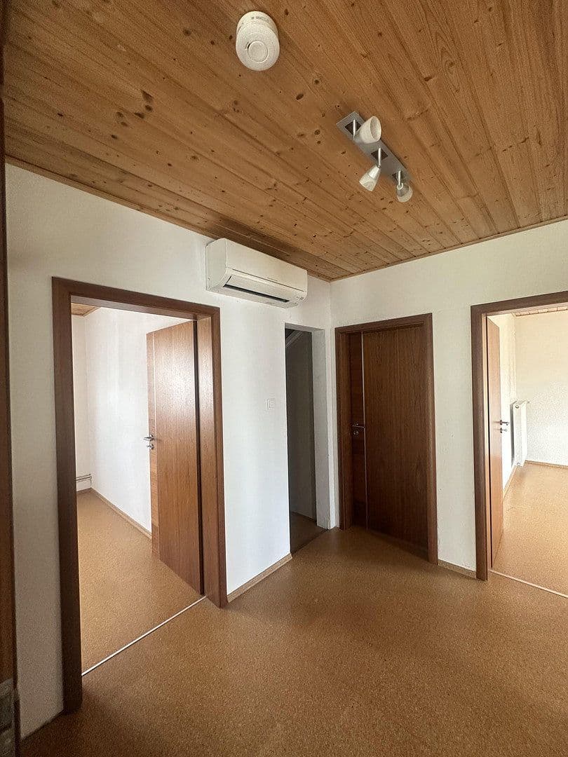 Pronájem domu 142 m², pozemek 300 m², Bad Schönborn, Bádensko-Württembersko Pronájem domu 142 m², pozemek 300 m², Bad Schönborn, Bádensko-Württembersko