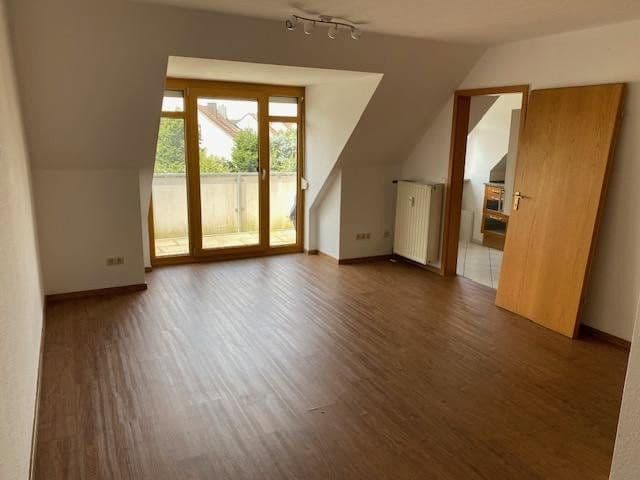 Pronájem bytu 1+1 43 m², Fritz-Meyer-Ring 33, Schwanstetten, Bavorsko Pronájem bytu 1+1 43 m², Fritz-Meyer-Ring 33, Schwanstetten, Bavorsko