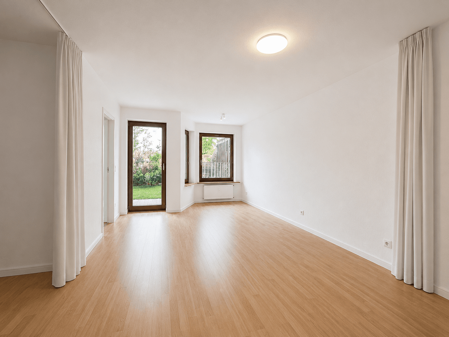 Pronájem bytu 1+kk 49 m², Römersteinstraße 108, Reutlingen, Bádensko-Württembersko Pronájem bytu 1+kk 49 m², Römersteinstraße 108, Reutlingen, Bádensko-Württembersko